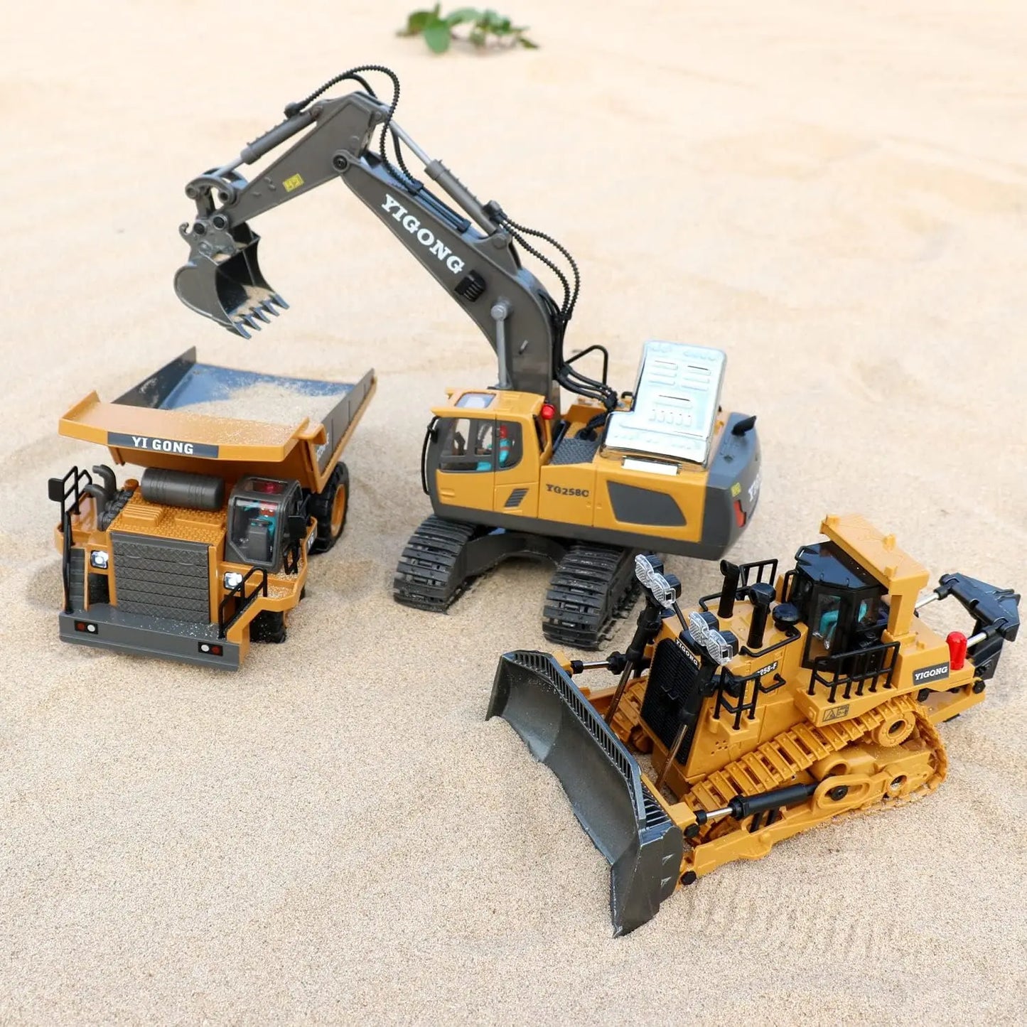 Akeleo 2.4G 11Channel Remote Control Excavator