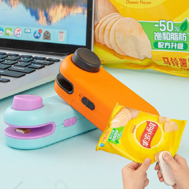 Portable Mini Sealer 2 in 1 Heat Sealer For Snacks